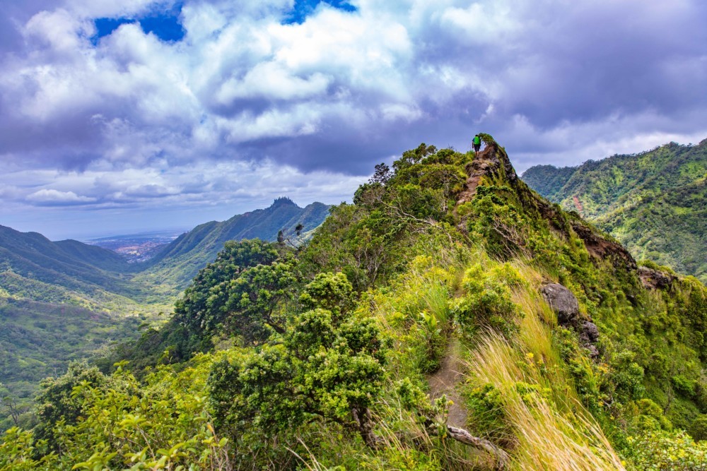 Moanalua Valley To Haiku Stairs ♦ - The Intrepid Life